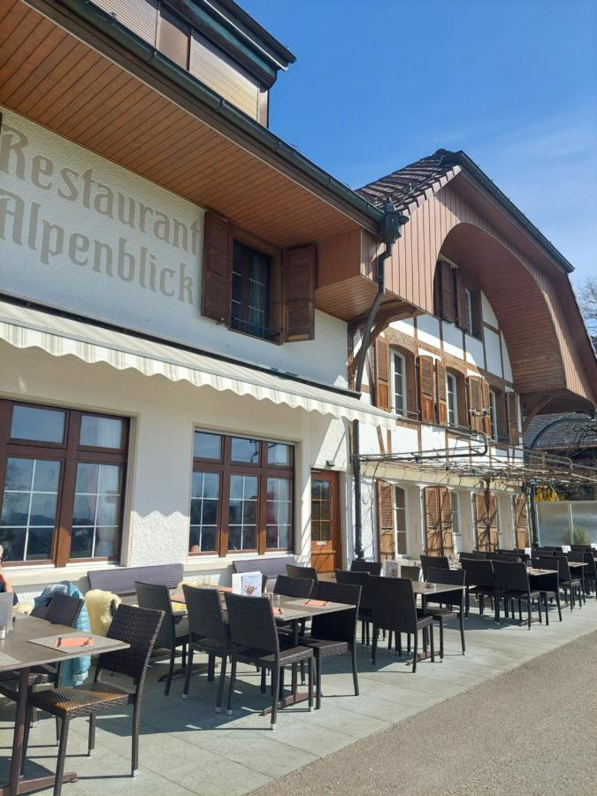 Отель Alpenblick Ferenberg Bern Stettlen Экстерьер фото